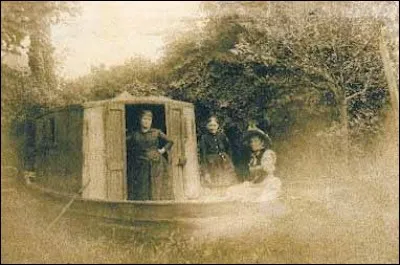 Quel peintre célèbre a fait construire le "Bottin" ?