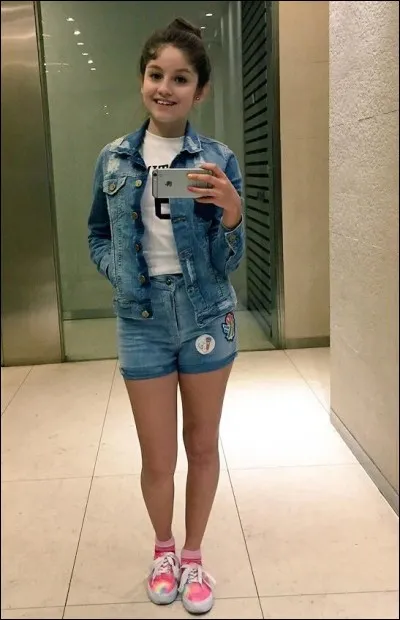 Vous savez bien que Luna a pour nom de scène Karol Sevilla, mais quel est son vrai nom ?