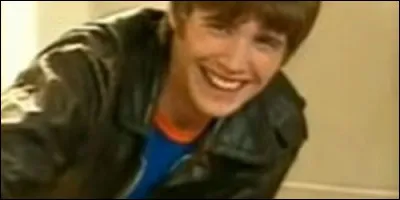 Qui est ce jeune garçon ?