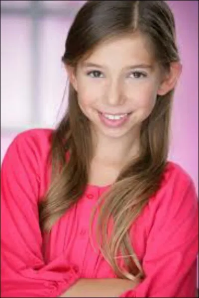 Comment se prénomme la voisine de Harley (l'enfant) ?