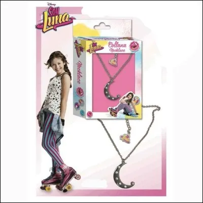 As-tu un accessoire fétiche que tu portes jour et nuit ?