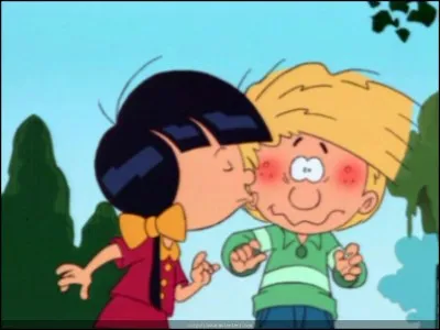 De quelle nationalité est l'amoureuse de Cédric ?