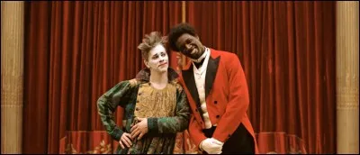 On découvre ici Omar Sy et James Thierrée dans un duo de clown blanc autoritaire et de clown noir souffre-douleur. Quel est ce film sorti en 2016 ?