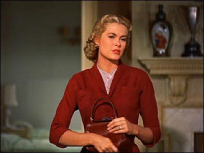 Blonde hitchcockienne par excellence, cette actrice est Margot Wendice dans "le crime était presque parfait", puis on la retrouve dans deux autres films. L'avez-vous reconnue?