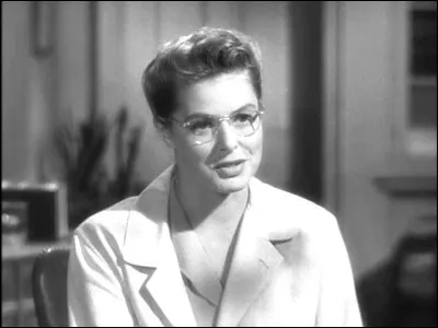 Elle tourne trois films avec Hitchcock, dont "la maison du docteur Edwardes" où elle est le docteur Petersen. Quelle est cette grande actrice ?