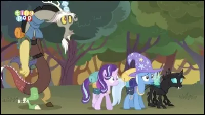 Elle est devenue amie avec...