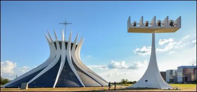 Brasília est la capitale du Brésil.