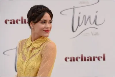 Qui signe plein d'autographes et fait des selfies ?