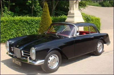 Ce constructeur français a disparu en 1964. Ce constructeur français a disparu en 1954. Quelle est cette voiture