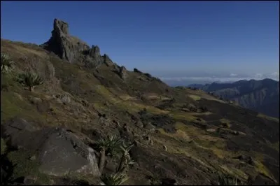 Quel paysage ! Waouh ! Où est-ce ? Regardez bien la photo.