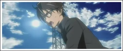 Ce héros combat des zombies entouré de jeunes filles qui adorent montrer leurs culottes à tout bout de champ. C'est dans :