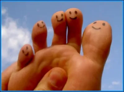 Vit sur un grand pied.