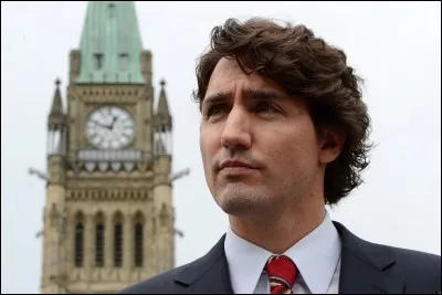 Le 4 novembre 2015, de quel pays Justin Trudeau devient-il le Premier ministre ?