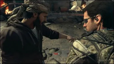 Dans la mission "Derrière le voile" où nous contrôlons Farid, que peut-on récupérer avec le kit d'accès ?