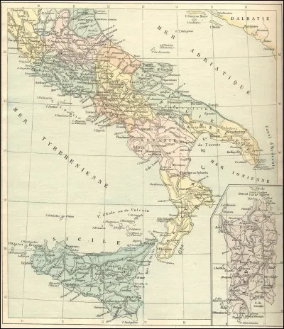 Au Sud, c'est un tout autre problème qui se présenta à l'Italie : la révolte. Une révolte qui sera finalement essoufflée par l'armée italienne et dont les conséquences permettront l'essor d'une certaine forme de criminalité.
Quelles organisations criminelles ont prospéré au Sud de l'Italie ?