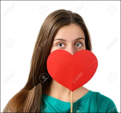 Il t'avoue ses sentiments pour la première fois. Comment réagis-tu ?