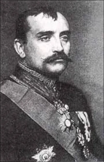 Qui a été diplomate en Chine ?