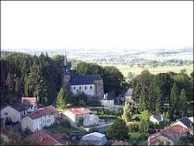 Village Ardennais de 72 habitants, Cornay se situe dans la nouvelle région ...