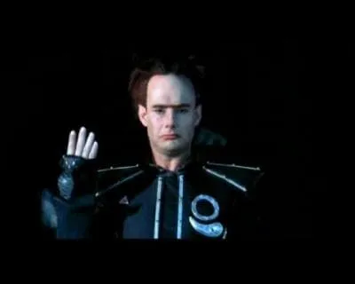 Quel est le nom de cet extraterrestre jou par Bernard Campan, dans le film ' L'Extraterrestre' ?