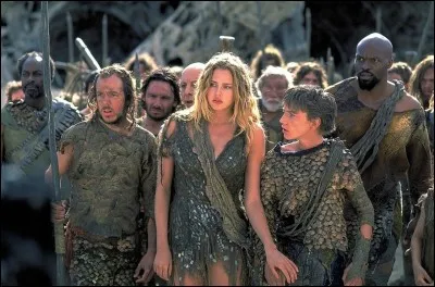 En 2029, Leo Davidson part à la recherche de Periclés, mais suite à la perte du contrôle de son vaisseau, il se retrouve dans une forêt, entouré d'humains sauvages. Quel est ce film sorti en 2001 ?