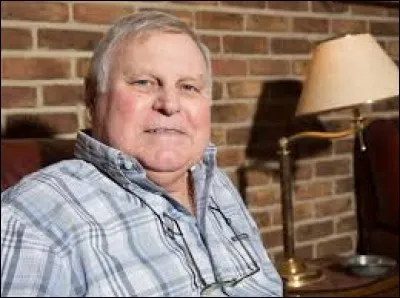 Pourquoi Robert Waseige est-il connu en Belgique ?