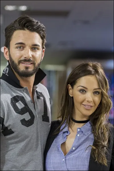 Depuis combien de temps est-elle en couple avec lui (en 2017) ?