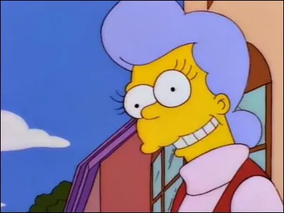 Comment s'appelle la mère d'Homer ?