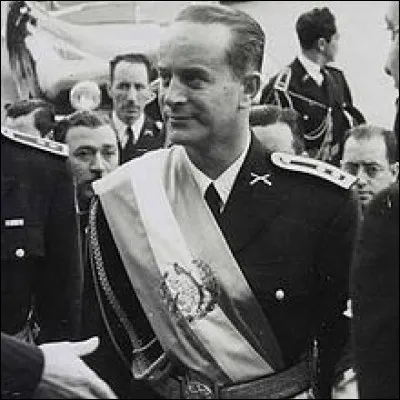 L'opération PB/SUCCESS, menée en 1953 et 1954 aboutit à un coup d'Etat renversant le gouvernement d'un pays du continent américain. De quel pays s'agit-il ?