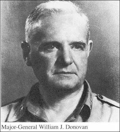 Quelle agence de renseignement, a été quelques années auparavant, l'ancêtre de la CIA ?