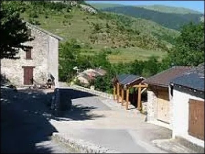Petit village Ariégeois de 20 habitants, Bestiac se situe dans la nouvelle région ...