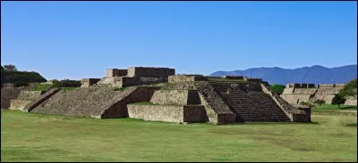 M. Dans quel pays se situe Monte Albán ?