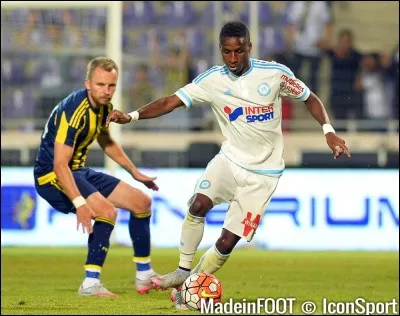 Combien de buts a marqués Bouna Sarr cette saison ?