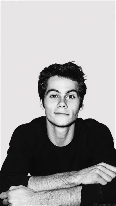 Pourquoi Stiles va-t-il à Eichen House ?