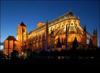 Bourges est la capitale historique du Berry.