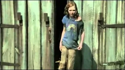 Quel enfant a été perdu dans les bois et retrouvé dans une grange ?