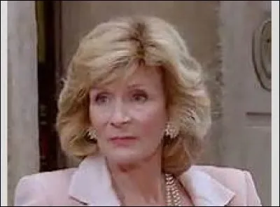 Qui est cette femme ?