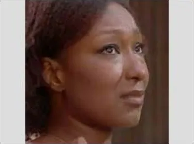 Pourquoi Sarah Douala a-elle quitté le Mistral ?