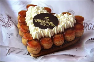 Quel est ce gâteau préparé avec amour, pour la Saint-Valentin ?