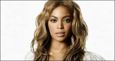 Avec quelle chanteuse Beyoncé partage-t-elle un duo sur la chanson "Beautiful Liar" ?