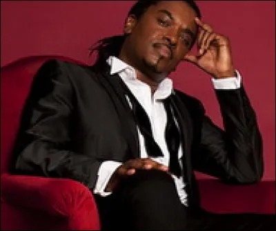 Anthony Kavanagh est humoriste.