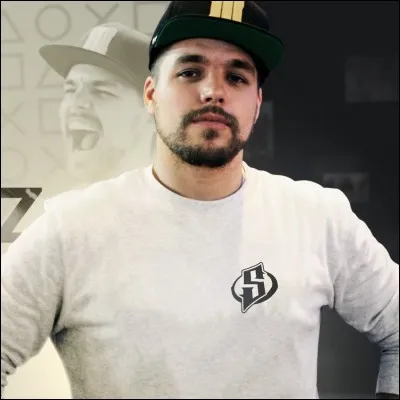 Qui est ce youtubeur ?