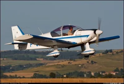Quel est le code de l'Organisation de l'aviation civile internationale pour l'aéroport Roissy-Charles-de-Gaulle ?