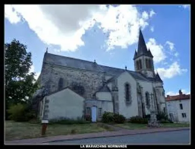 Commune des Pays-de-la-Loire, dans l'arrondissement de La Roche-sur-Yon, La Merlati&egrave;re se situe dans le d&eacute;partement ...