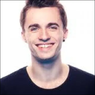 Quelle est la spécialité de la chaîne Youtube de Squeezie ?