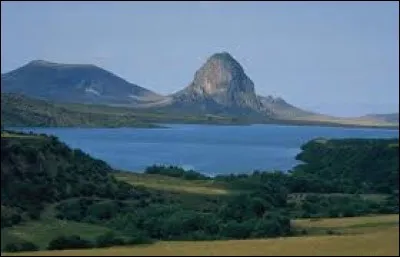 Combien d'habitants peut-on compter au km² ? (2017)