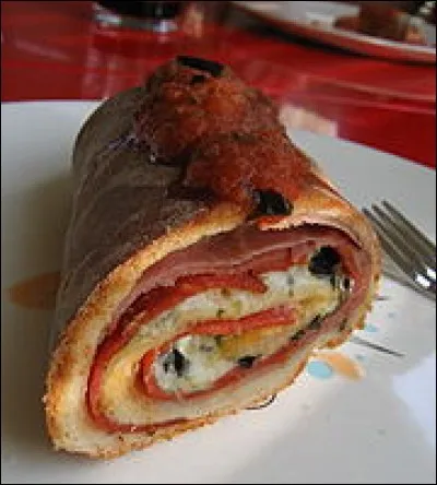 Quel est ce plat d&eacute;rivant de la pizza ?