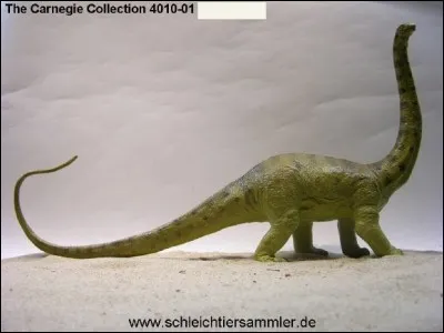 Quel dinosaure représente cette figurine ?