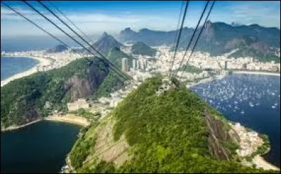 Qu'en est-il de l'hymne national brésilien ?