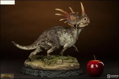 Quel dinosaure représente cette figurine ?