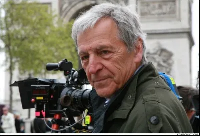 Né le 12 février 1933, ce cinéaste est l'auteur de "Z", "l'Aveu", "Amen". De qui s'agit-il ?